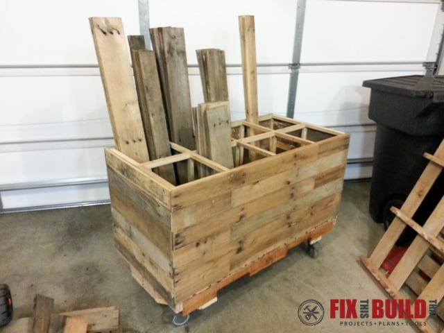 pallet wood storage