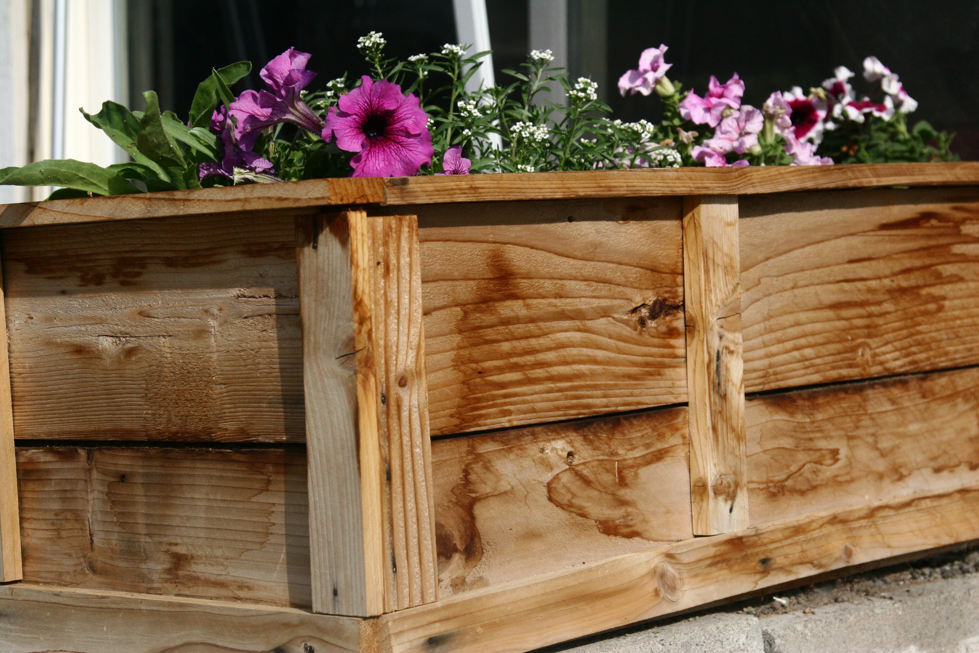 Ana White | Raised flower planter beds - DIY Projects
