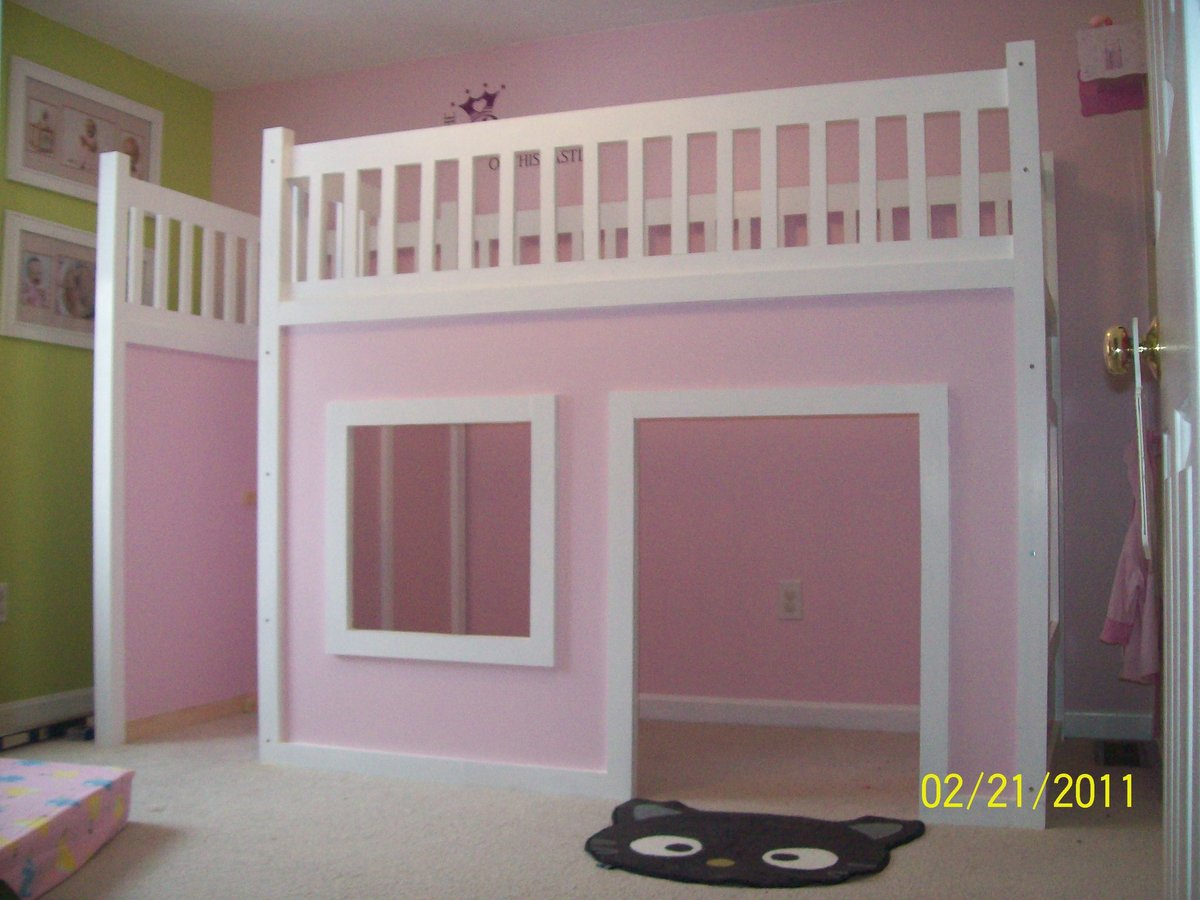 Girls Loft Bed with Desk