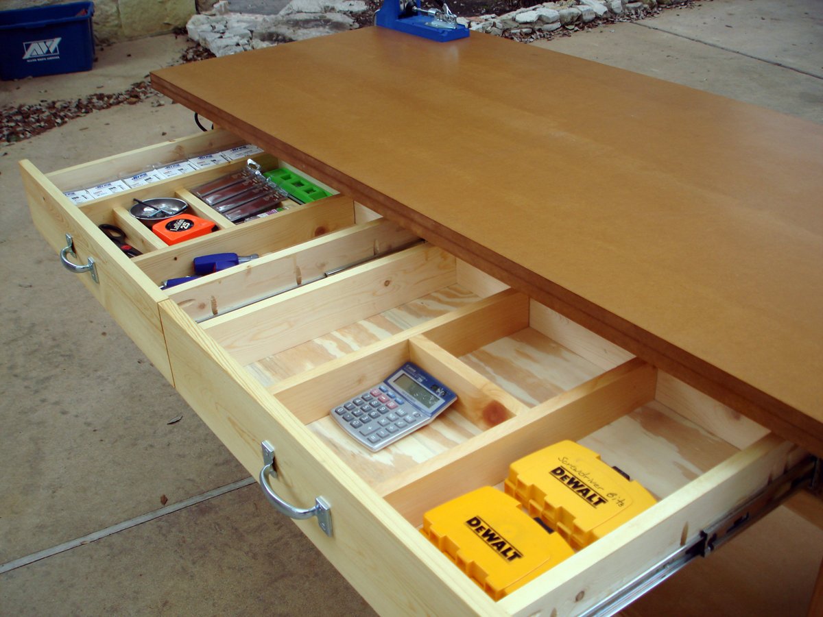 Ana White  Rolling Workbench with "Drill Holders" - DIY Projects