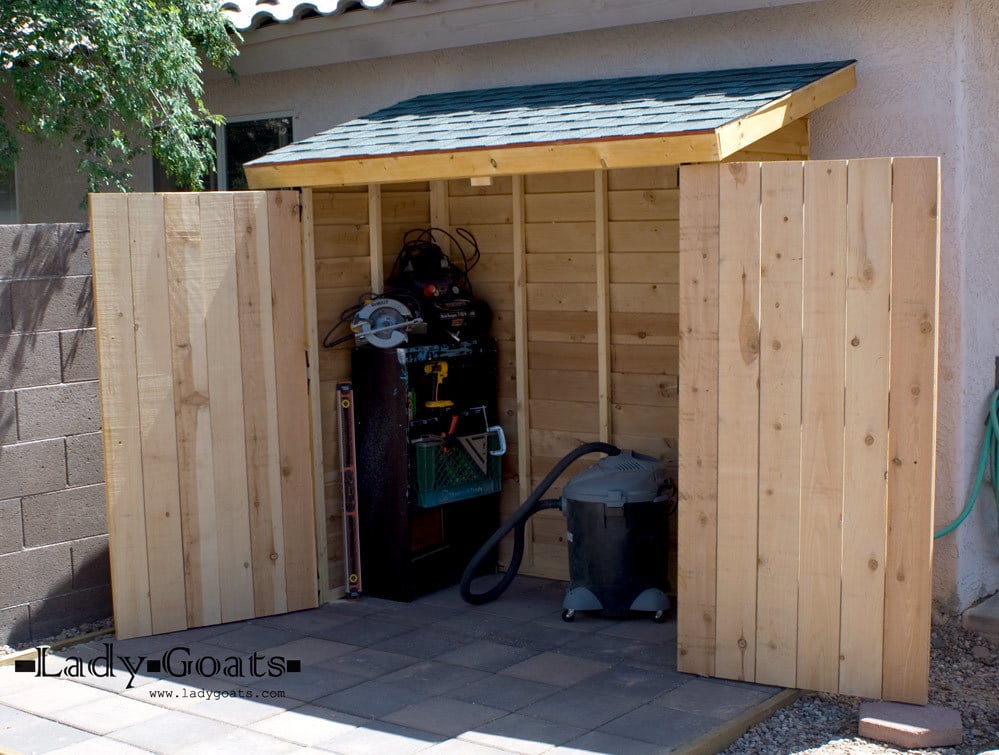 Ana White | Small Cedar Fence Picket Storage Shed - DIY 