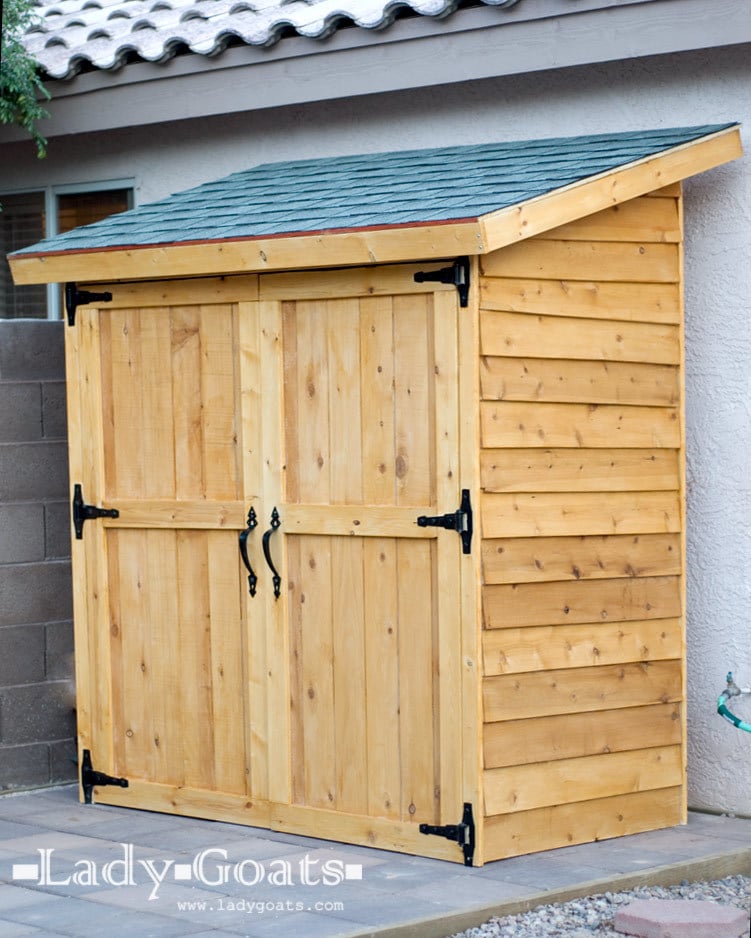Build a cedar shed! Free easy plans anyone can use to build their own 