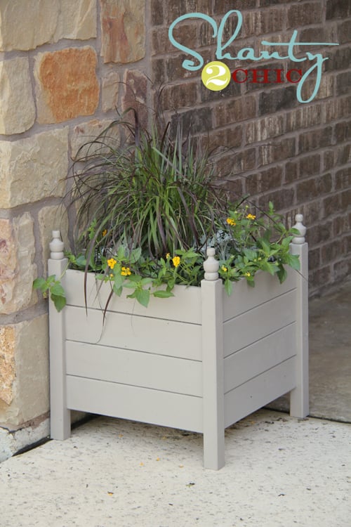 instructions and diagrams for building wooden planter boxes