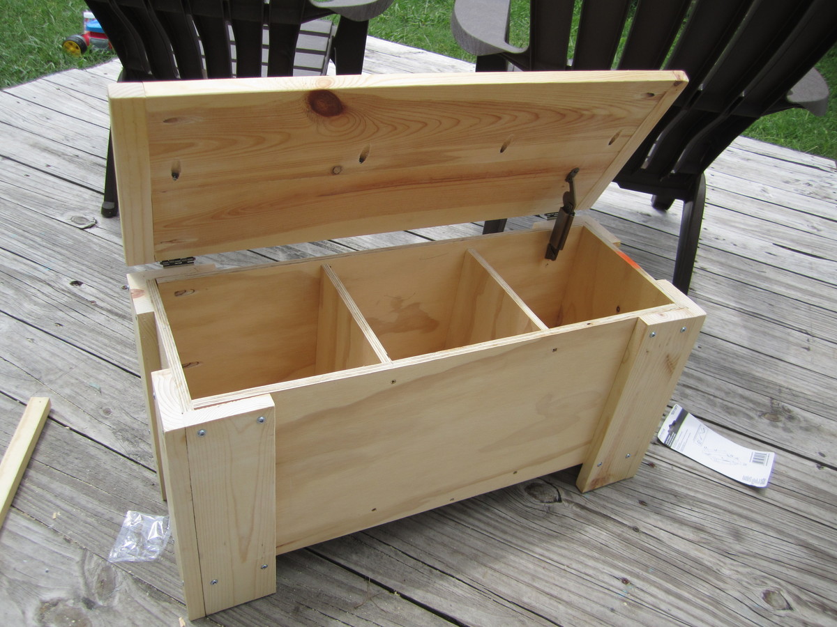  plans for a wooden bench with storage