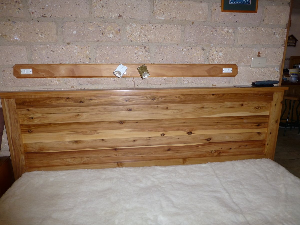 king size bed with `reclaimed' headboard | Do It Yourself Home ...