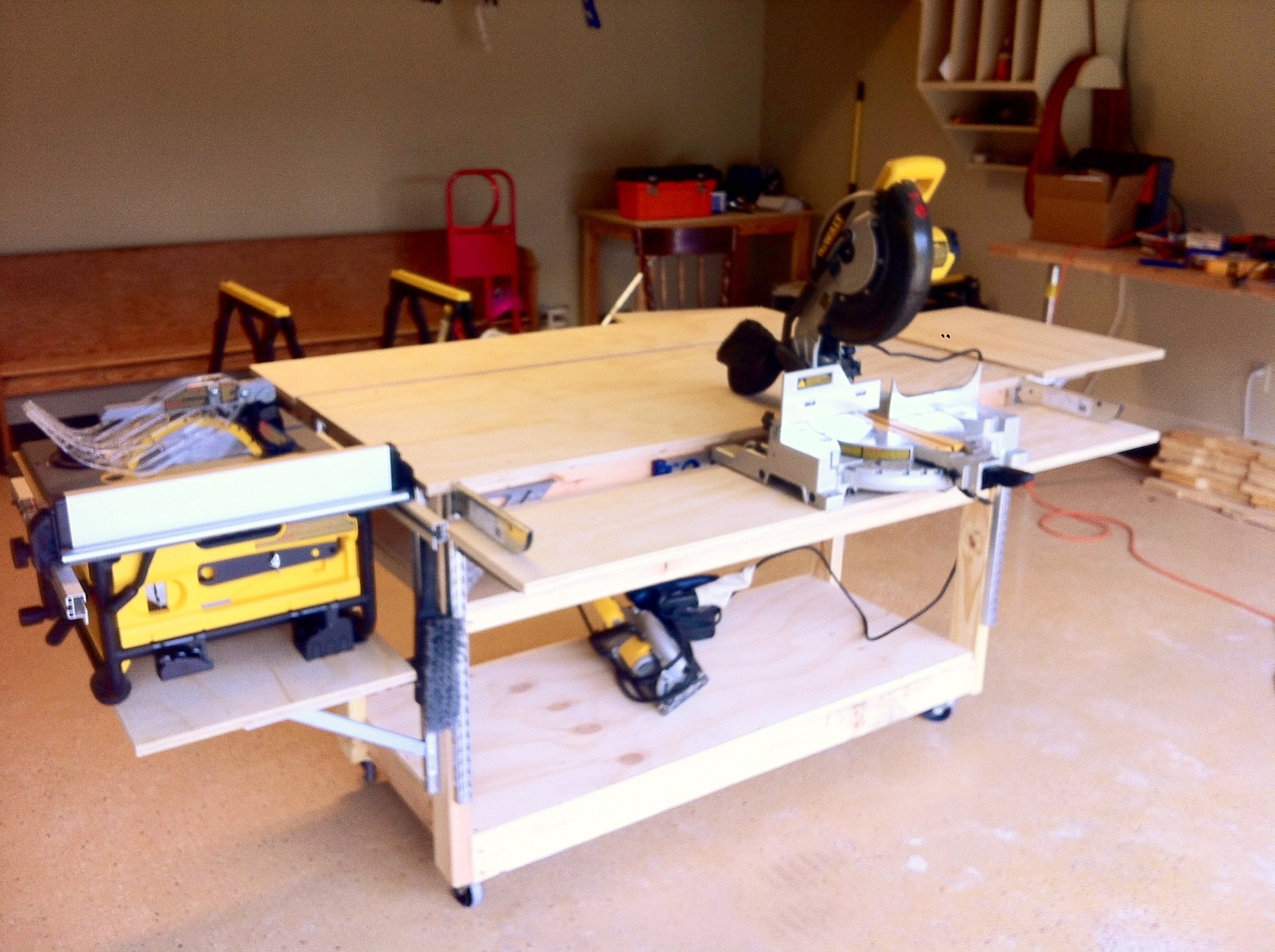 ana white do-it-all mobile workbench - diy projects