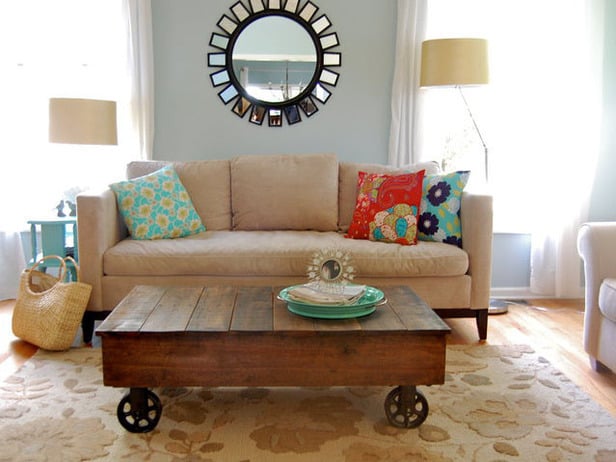 DIY Factory Cart Coffee Table From Pallets