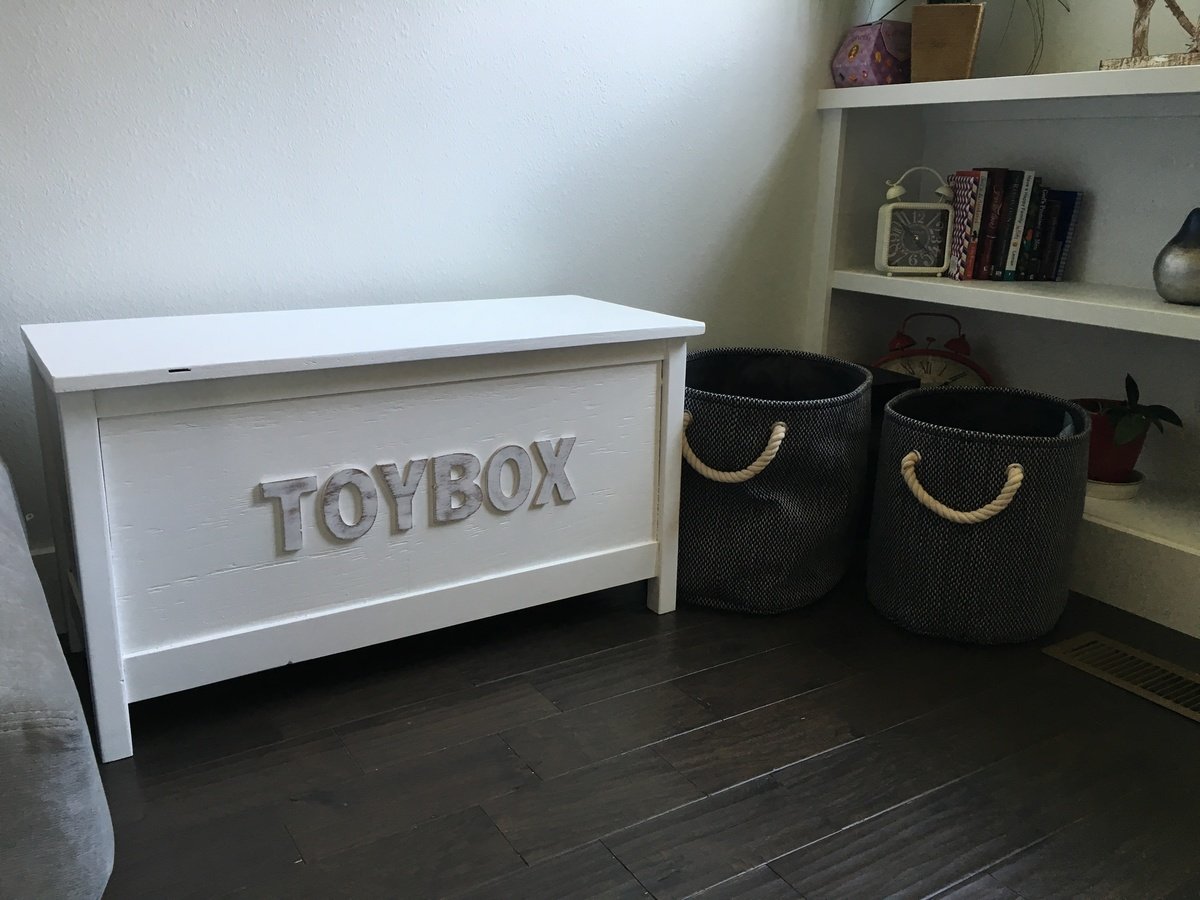 diy wooden toybox