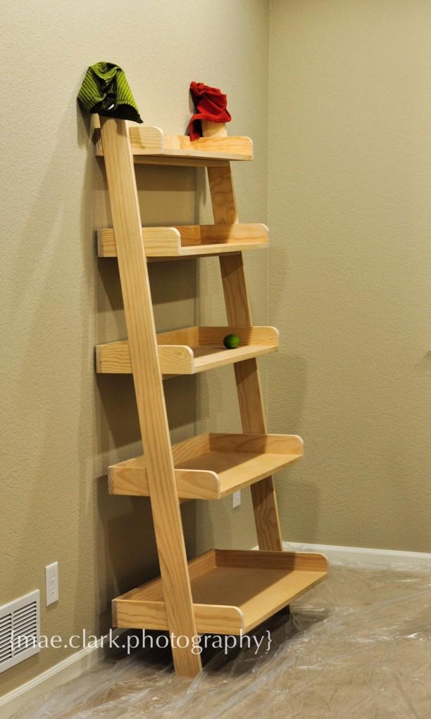  Leaning Wall Shelf | Free and Easy DIY Project and Furniture Plans