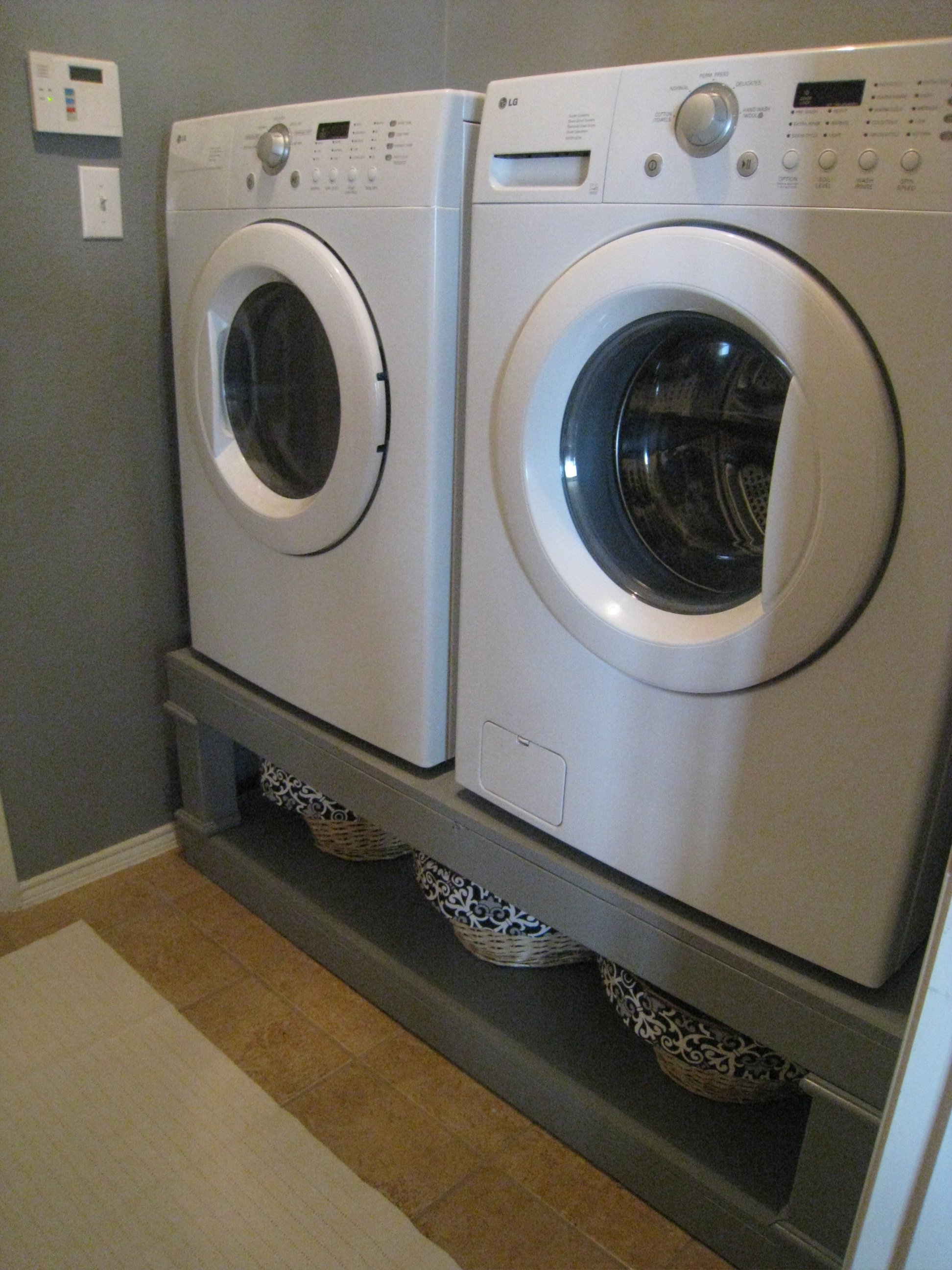 Ana White | Washer/Dryer Pedestal - DIY Projects