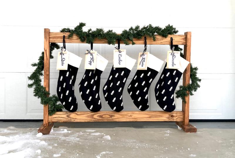 diy stocking stand 