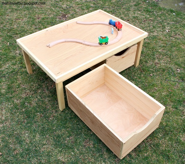low kids craft table
