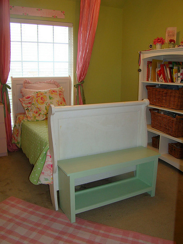 Simple Easy Storage Bench