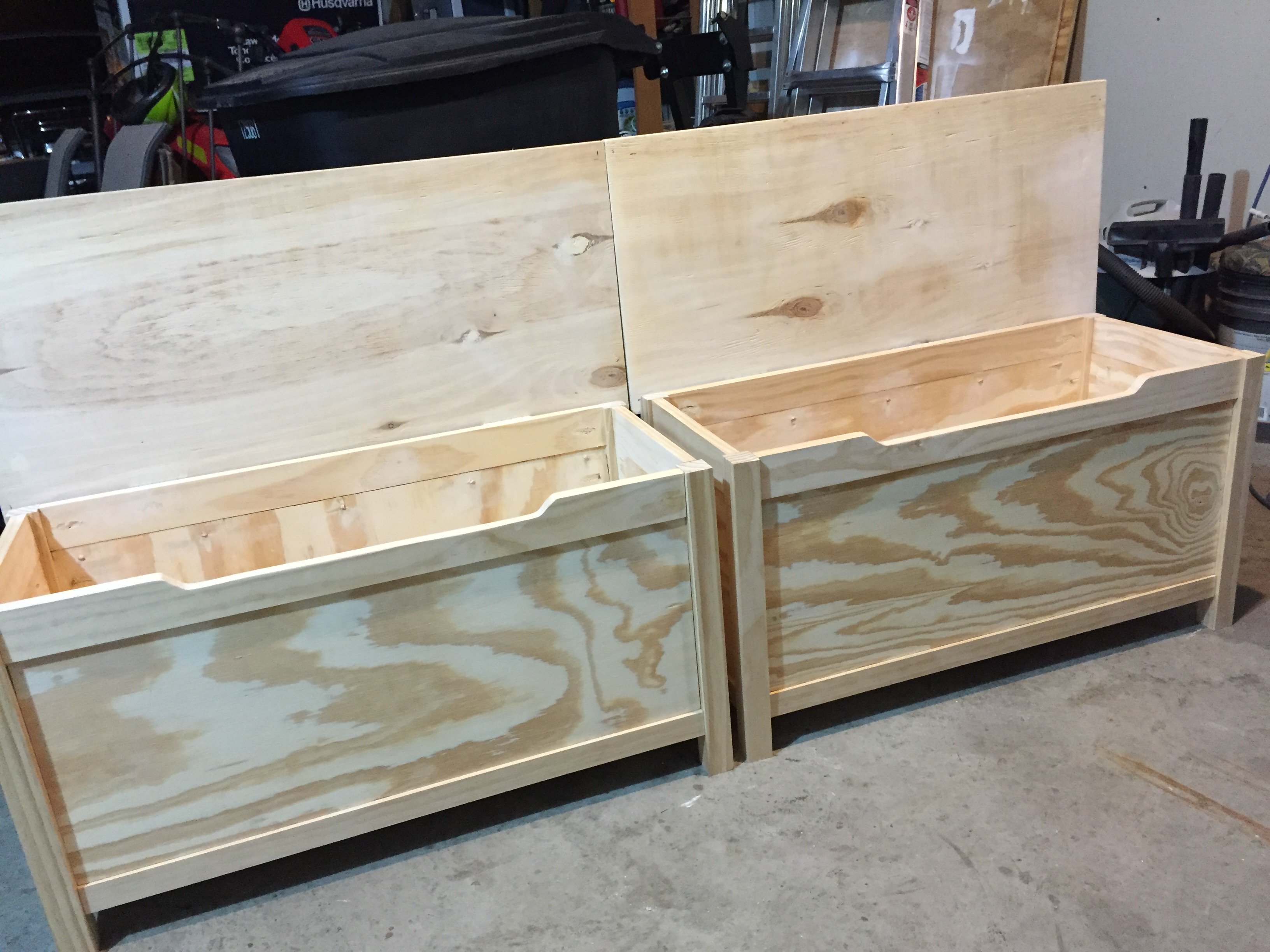 simple toy chest