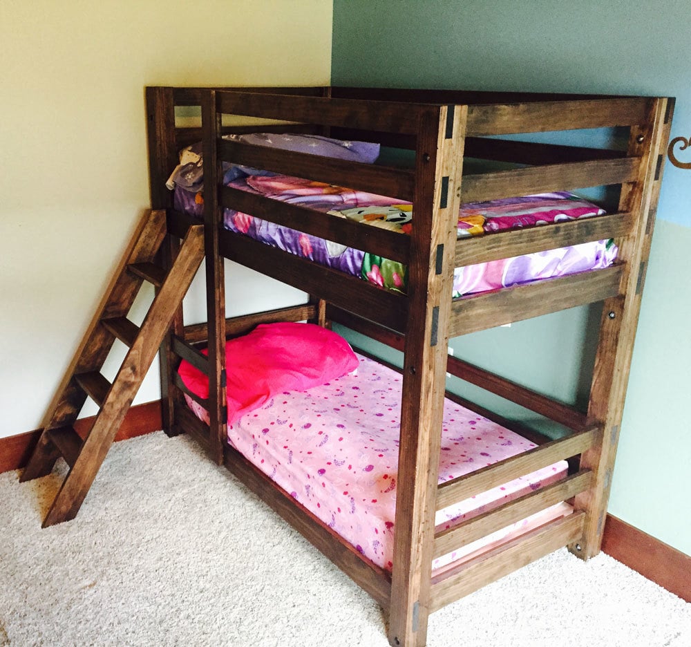сделать двухъярусную кровать своими руками из дерева для детей