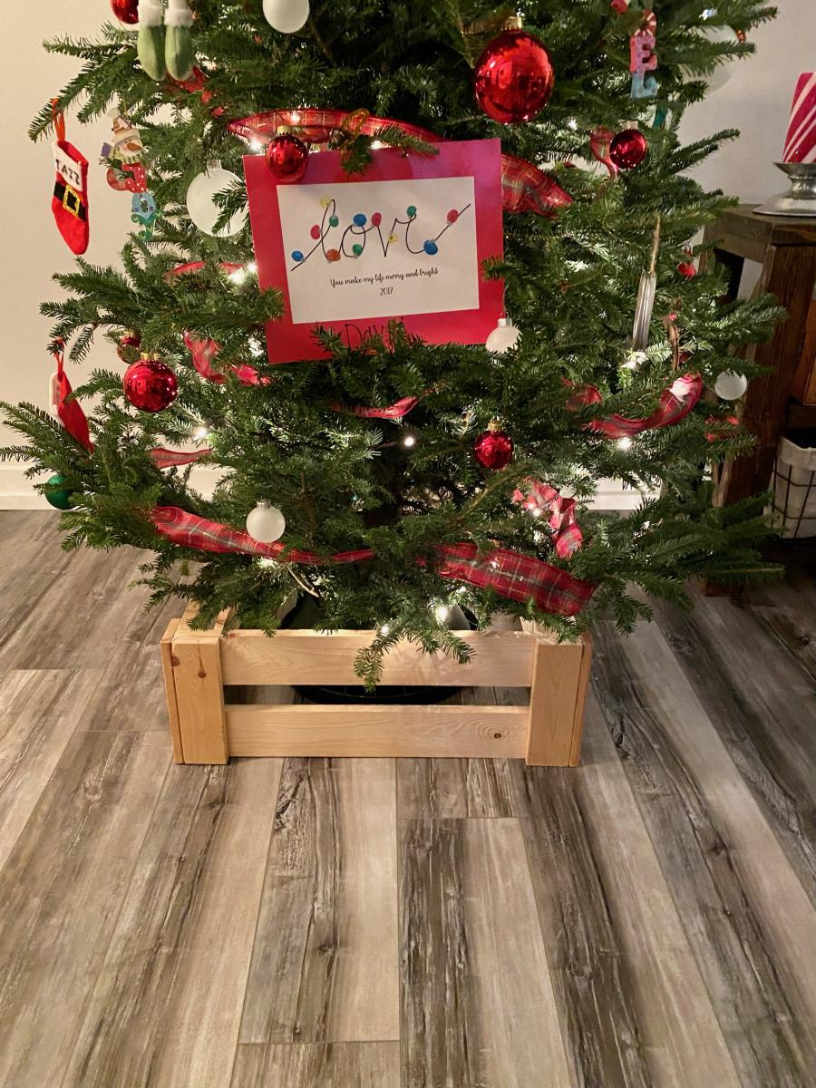 Christmas Tree Crate | Ana White