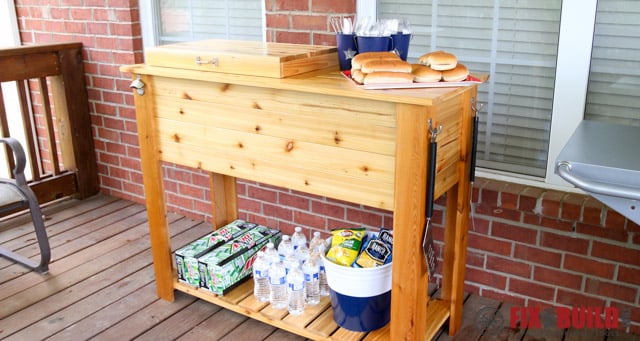 Build an Outdoor Grill Station That Closes! — WOODBREW