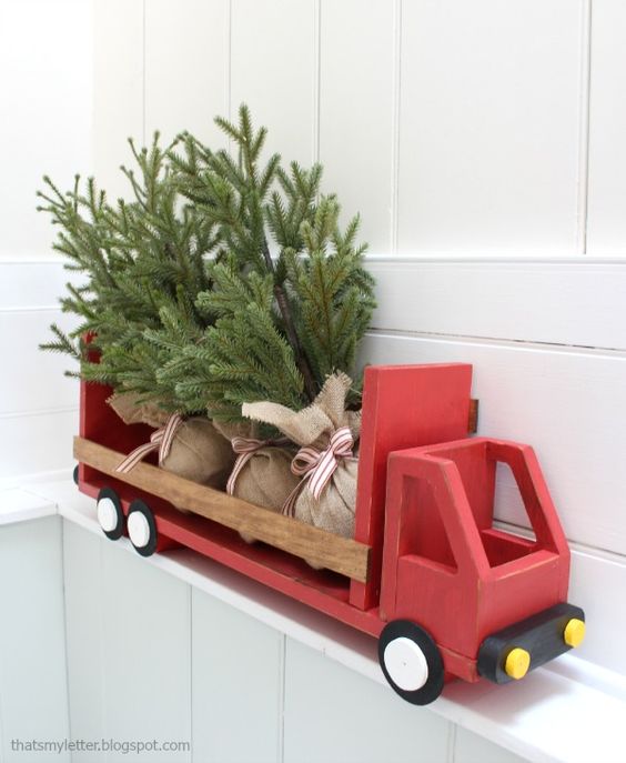 diy wood truck