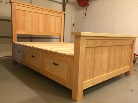 Farmhouse Storage Bed With Drawers, How To Make A Wooden Bed Frame With Storage