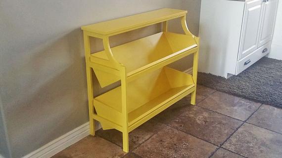 library console yellow