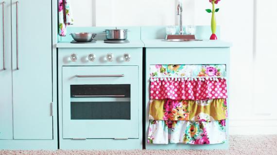 simple play kitchen