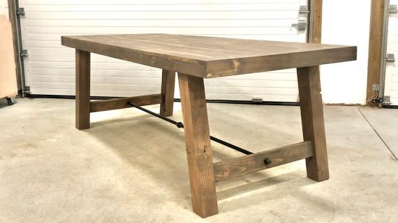 benchwright farmhouse table DIY