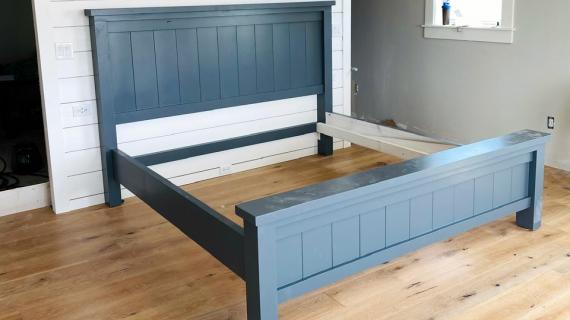 farmhouse bed king size 
