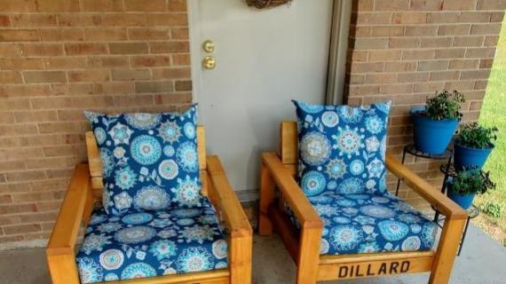 DIY Outdoor Chair with Deep Seat Cushion Design #anawhite #outdoorchair  #diyprojects 